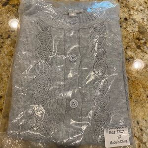Beautiful grey button cardigan knit sweater. 1X